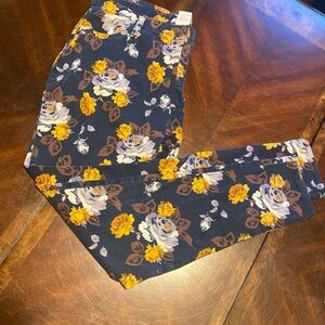 Faded Glory Floral Jeggings - Navy and Yellow